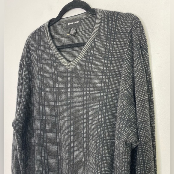 VINTAGE Pierre Cardin plaid print merino wool blend sweater - Picture 2 of 7